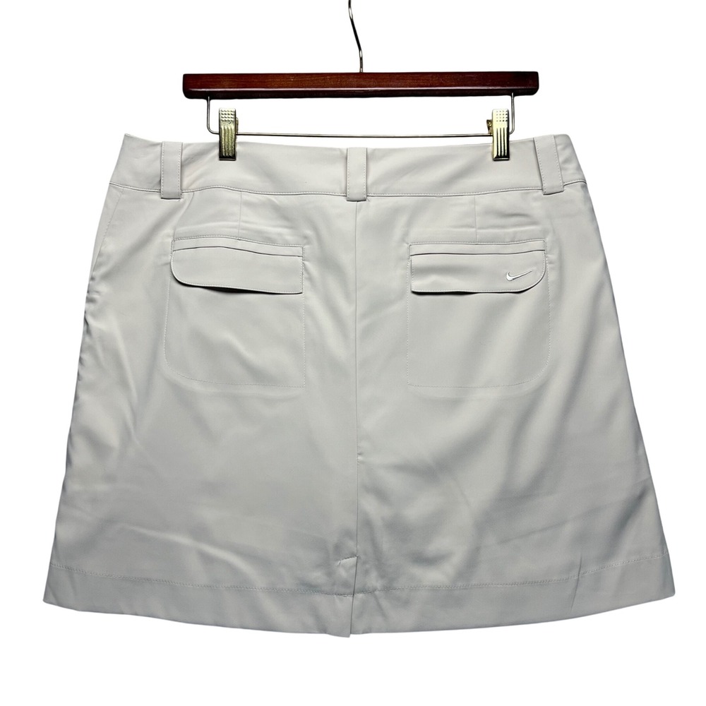 Nike‎ Golf Tour Performance Dri Fit Womens Skort Beige 12 Zip Pockets Preppy - Picture 2 of 12